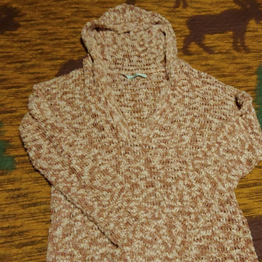 Sweater - Picture 4 of 4